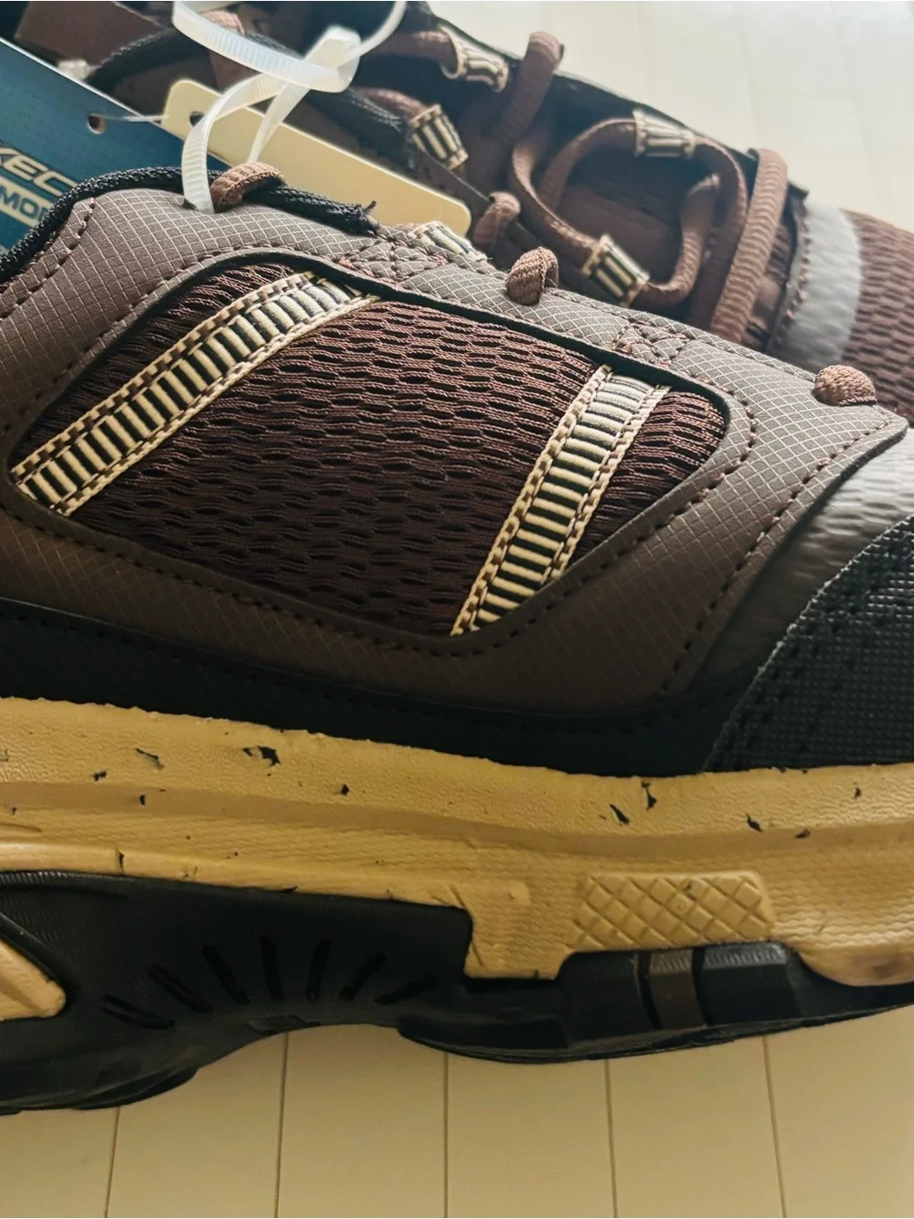 Skechers Trail Men's Brown and Black Mesh Trail Sneakers